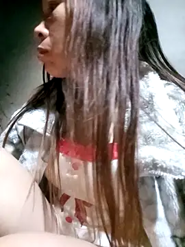 Snapshot of Vily-lonely chatting on 05/02/26, 11:59 Vily-lonely online show from 05/02/26, 11:59