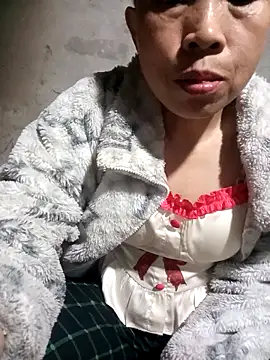 Snapshot of Vily-lonely chatting on 05/03/26, 12:11 Vily-lonely online show from 05/03/26, 12:11