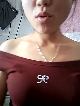 Snapshot of -Cidy- chatting on 05/05/26, 03:14 -Cidy- online show from 05/05/26, 03:14