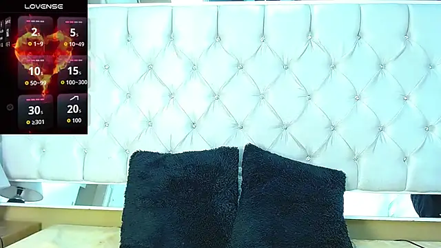 MistressNyx  online show from 05/19/26, 02:23