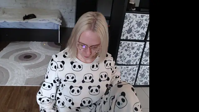 Sweet hot shrmp online show from 04/26/26, 08:23