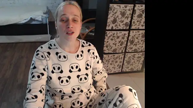 Sweet hot shrmp online show from 05/01/26, 12:26
