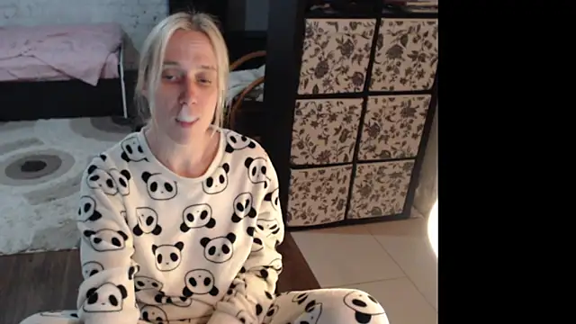 Sweet hot shrmp online show from 05/19/26, 05:30