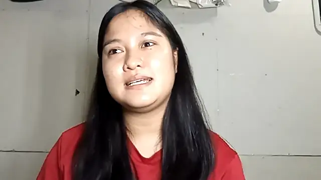 BrandeePhatdouang online show from 04/01/26, 05:19