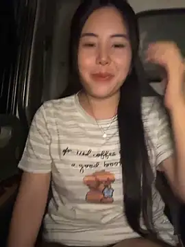 Snapshot of chimi9 chatting on 06/18/26, 01:37 chimi9 online show from 06/18/26, 01:37