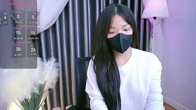 Lu Ly22 online show from 05/26/26, 01:56