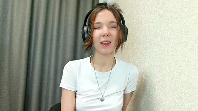 Snapshot of RubyBooby chatting on 04/01/26, 03:09 RubyBooby online show from 04/01/26, 03:09