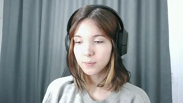 Snapshot of RubyBooby chatting on 04/29/26, 02:43 RubyBooby online show from 04/29/26, 02:43