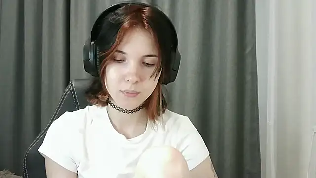 Snapshot of RubyBooby chatting on 05/22/26, 05:18 RubyBooby online show from 05/22/26, 05:18