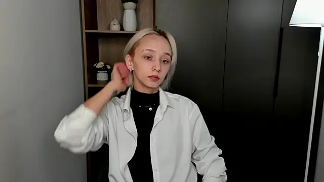 TeshaDurrell online show from 03/31/26, 08:48