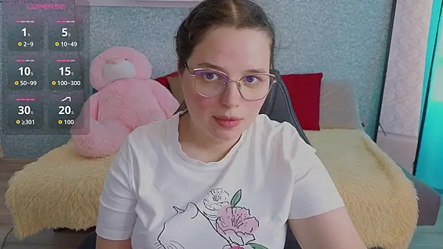 Snapshot of SofiDreamm chatting on 06/19/26, 02:10 SofiDreamm online show from 06/19/26, 02:10