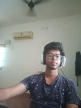 Snapshot of letsplaygame chatting on 07/07/26, 07:23 letsplaygame online show from 07/07/26, 07:23