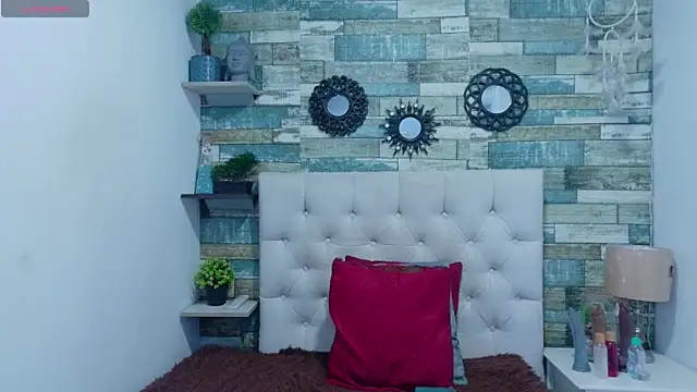 Skylernaomi online show from 05/22/26, 01:28