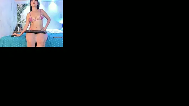 Snapshot of ZoeBlanc chatting on 05/11/26, 03:12 ZoeBlanc online show from 05/11/26, 03:12