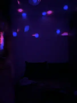 Ruyaaqueen online show from 03/31/26, 01:40