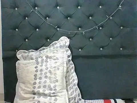 Ian-yin08 online show from 04/11/26, 02:49