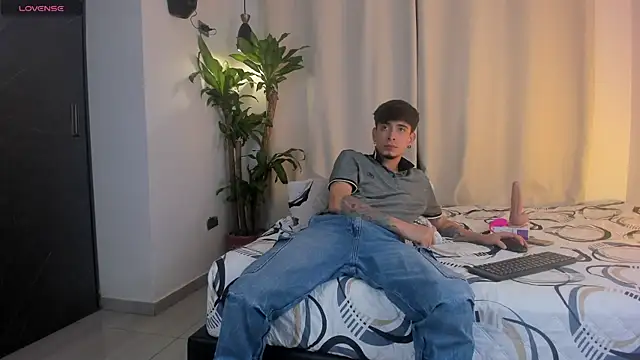 Nova  hard online show from 04/06/26, 05:52