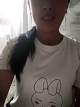 Snapshot of Lisa-aa chatting on 04/25/26, 01:03 Lisa-aa online show from 04/25/26, 01:03