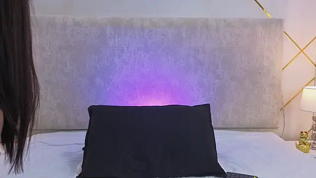 Snapshot of Sammi_Evanns chatting on 06/18/26, 04:24 Sammi Evanns online show from 06/18/26, 04:24