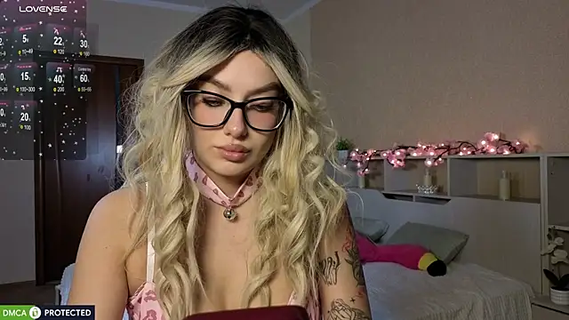 Emily Bloom 119 online show from 07/01/26, 08:38