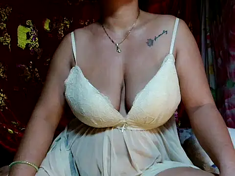 Snapshot of HornyHot_Asian chatting on 05/10/26, 09:31 HornyHot Asian online show from 05/10/26, 09:31