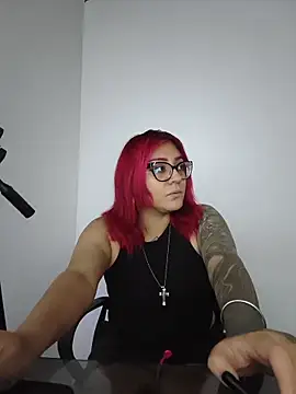 Violett Sykes online show from 04/25/26, 04:15