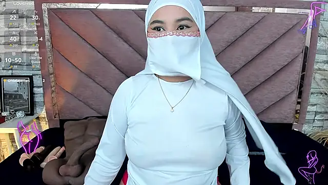 Snapshot of Azahara_persa chatting on 04/01/26, 07:09 Azahara persa online show from 04/01/26, 07:09