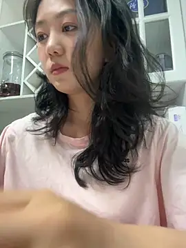 Shanshan 1267 online show from 05/13/26, 02:58