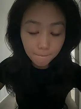 Snapshot of Shanshan_1267 chatting on 06/25/26, 12:20 Shanshan 1267 online show from 06/25/26, 12:20
