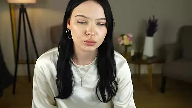 NeliaPotestio online show from 03/31/26, 11:54