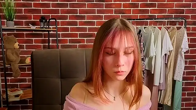 JudyyCarroll online show from 04/09/26, 02:00