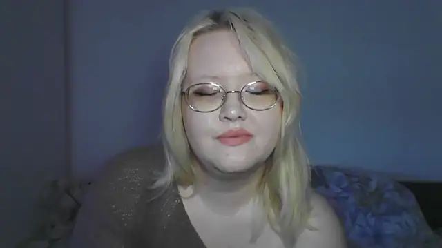 Snapshot of Elayne_Sweet chatting on 05/10/26, 06:07 Elayne Sweet online show from 05/10/26, 06:07