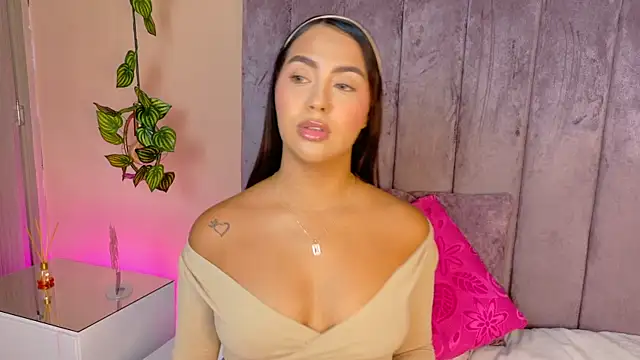 angelicaa garcia online show from 04/26/26, 12:14
