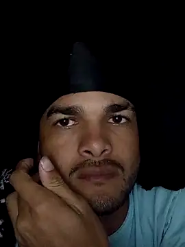 Snapshot of Nicolas_Moncadas chatting on 04/17/26, 03:42 Nicolas Moncadas online show from 04/17/26, 03:42
