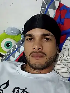 Snapshot of Nicolas_Moncadas chatting on 04/20/26, 12:24 Nicolas Moncadas online show from 04/20/26, 12:24