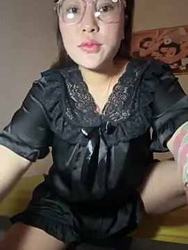 Lina-Naughty online show from 05/01/26, 05:45