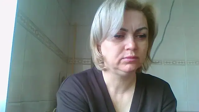 SylvieGold453 online show from 04/02/26, 06:55