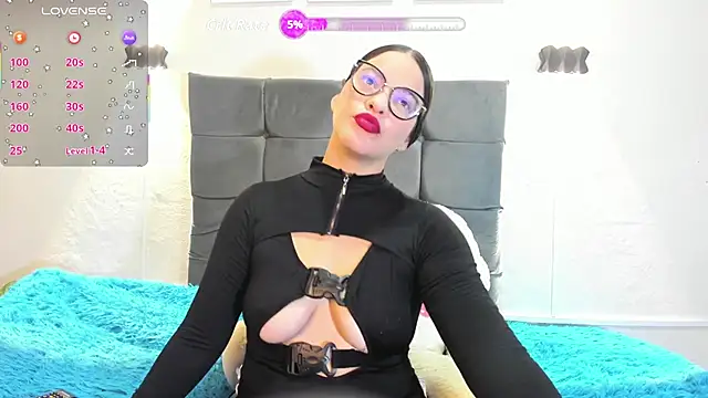 Valeri Martin online show from 05/25/26, 11:11