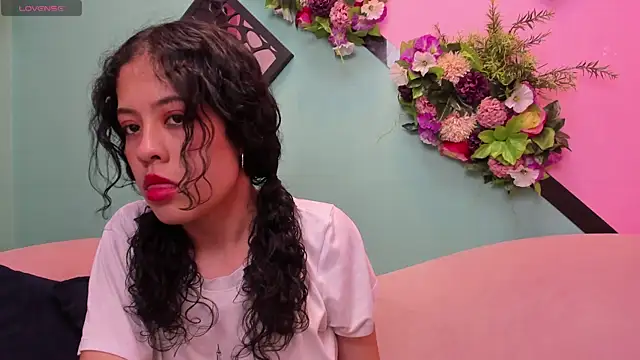 Kaira luxury online show from 06/30/26, 06:53
