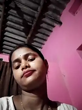 Snapshot of Payel_1 chatting on 07/05/26, 07:10 Payel 1 online show from 07/05/26, 07:10