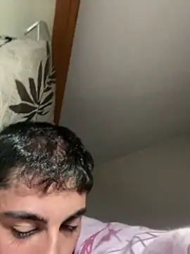 Snapshot of youmeloveyou chatting on 04/03/26, 07:01 youmeloveyou online show from 04/03/26, 07:01