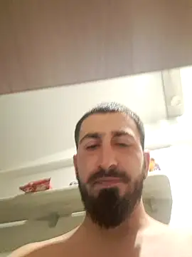 Snapshot of Johnnyxxx6 chatting on 04/06/26, 09:27 Johnnyxxx6 online show from 04/06/26, 09:27