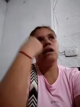 Snapshot of Zafiro_MD chatting on 06/09/26, 05:24 Zafiro MD online show from 06/09/26, 05:24