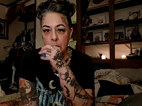 Kitty bang online show from 04/01/26, 05:30