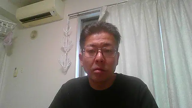 Snapshot of zakochin1106 chatting on 04/01/26, 05:52 zakochin1106 online show from 04/01/26, 05:52