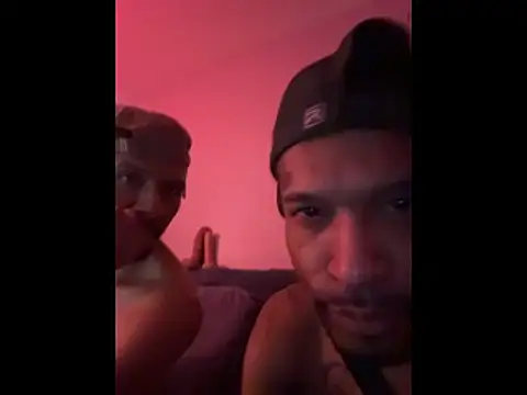 Snapshot of JRNBLU44 chatting on 04/04/26, 06:38 JRNBLU44 online show from 04/04/26, 06:38