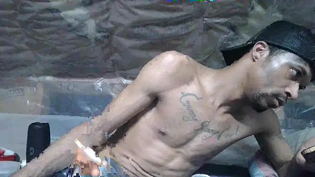Snapshot of JRNBLU44 chatting on 04/24/26, 10:12 JRNBLU44 online show from 04/24/26, 10:12