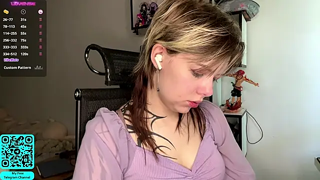 MadalynNosel online show from 05/09/26, 07:24