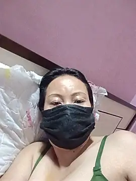 Bristy BigBoobs online show from 05/19/26, 04:46