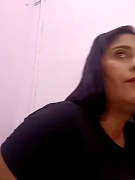 SofiaMendez1  online show from 04/23/26, 03:36